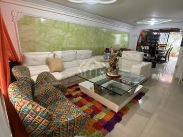 VENDO CASA EXTERNA, Barrio el Ingenio San Joaquin