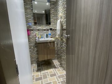 VENDO CASA EXTERNA, Barrio el Ingenio San Joaquin