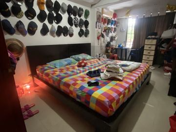 VENDO CASA EXTERNA, Barrio el Ingenio San Joaquin