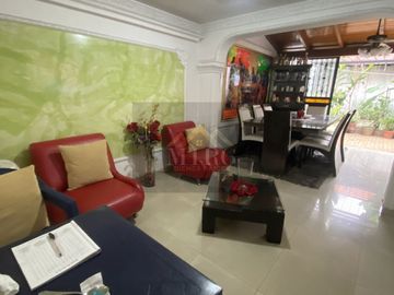 VENDO CASA EXTERNA, Barrio el Ingenio San Joaquin