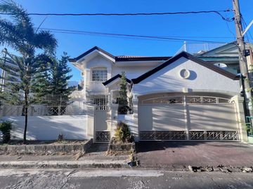 4 Bedroom House & Lot for Sale in Vista Verde Village, Bacoor Cavite