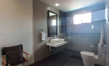 Spacious haven  with 3 Beds, Walk-in Closet, 2 Car Garage, Staff Rooms, and Pocket Garden in Capitol Park Homes, QC For SALE!