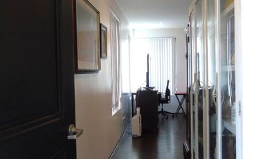 Spacious haven  with 3 Beds, Walk-in Closet, 2 Car Garage, Staff Rooms, and Pocket Garden in Capitol Park Homes, QC For SALE!