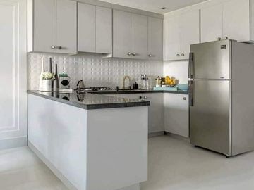 METRO MANILA High End Condo Modern Minimialist Condo near Hotel Mall Resturants and Airport Hospital School Office  HIGH END BUT AFFORDABLE CONDO IN S