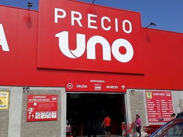 VENTA DE CASA COMERCIAL A PRECIO DE TERRENO A METROS DE AV. SAENZ PEÑA