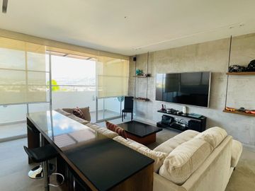 Duplex de lujo en venta, sector Jardines del Este