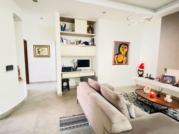 Duplex de lujo en venta, sector Jardines del Este