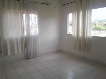 CASA EN VENTA MELGAR
