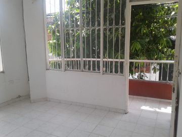 CASA EN VENTA MELGAR