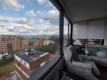 Departamento de venta en Cuenca Av Ordoñez lazo. Vista a la ciudad y a las montañas