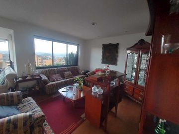 Departamento de venta en Cuenca Av Ordoñez lazo. Vista a la ciudad y a las montañas