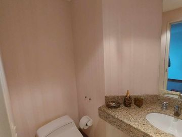 Departamento de venta en Cuenca Av Ordoñez lazo. Vista a la ciudad y a las montañas