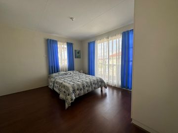 3 Bedrooms house for Sale Along the Highway near Sm Pampanga !!