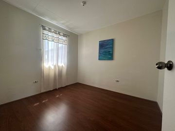 3 Bedrooms house for Sale Along the Highway near Sm Pampanga !!