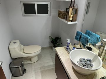 Casa en Venta en Tlaltenango, Cuernavaca, Morelos con 3 Habitaciones
