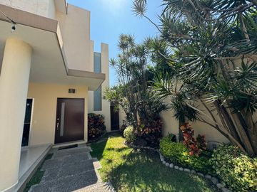 Casa en Venta en Tlaltenango, Cuernavaca, Morelos con 3 Habitaciones