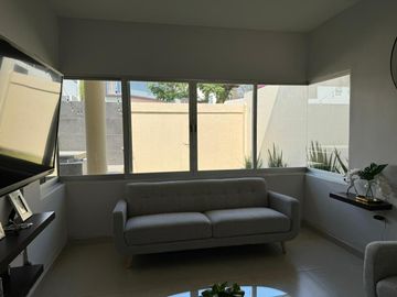 Casa en Venta en Tlaltenango, Cuernavaca, Morelos con 3 Habitaciones