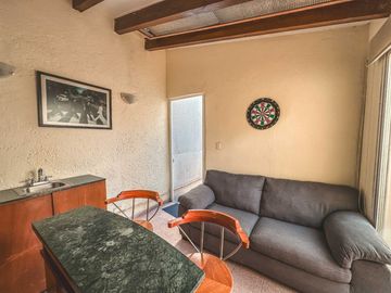 CASA DE 3 RECAMARAS EN VENTA EN FRACCIONAMIENTO LAS ÁNIMAS.