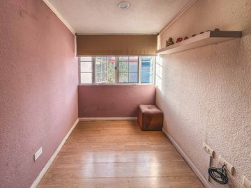 CASA DE 3 RECAMARAS EN VENTA EN FRACCIONAMIENTO LAS ÁNIMAS.