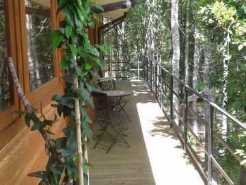 AMPLIA CASA MEDITERRANEA EN HERMOSA PARCELA VILLARRICA