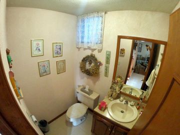 Casa en Venta en Guadalupe, en Privada Lomas de Bernardez
