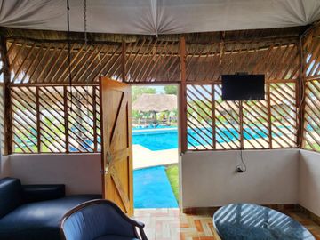 Venta de Finca en Cancún 2,608m2 en Funcionamiento para Eventos