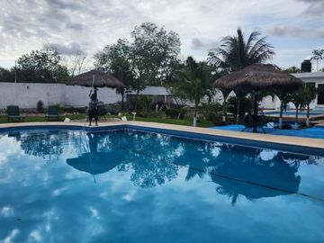 Venta de Finca en Cancún 2,608m2 en Funcionamiento para Eventos