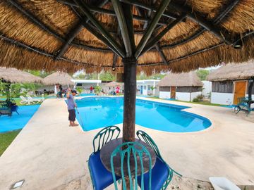 Venta de Finca en Cancún 2,608m2 en Funcionamiento para Eventos