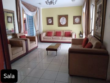 PROPIEDAD COMERCIAL EN VENTA EN AVENIDA AMERICA DE PORTOVIEJO