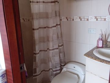 PROPIEDAD COMERCIAL EN VENTA EN AVENIDA AMERICA DE PORTOVIEJO