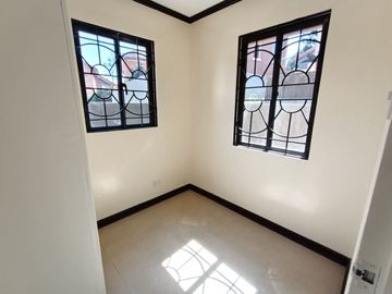 House at Ponticelli Daang Hari