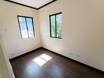 House at Ponticelli Daang Hari