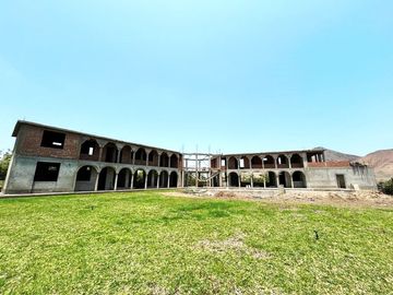 Venta De Casa Con Construccion En Casco Y Piscina En Azpitia, Fundo San Andres, Santa Cruz De Flores Cañete, 2441 M2 Area De Terreno , 570 M2 Area Cos