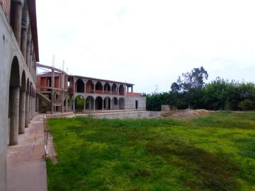 Venta De Casa Con Construccion En Casco Y Piscina En Azpitia, Fundo San Andres, Santa Cruz De Flores Cañete, 2441 M2 Area De Terreno , 570 M2 Area Cos