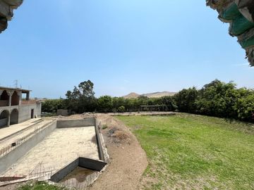 Venta De Casa Con Construccion En Casco Y Piscina En Azpitia, Fundo San Andres, Santa Cruz De Flores Cañete, 2441 M2 Area De Terreno , 570 M2 Area Cos