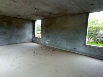 Venta De Casa Con Construccion En Casco Y Piscina En Azpitia, Fundo San Andres, Santa Cruz De Flores Cañete, 2441 M2 Area De Terreno , 570 M2 Area Cos
