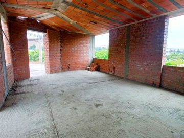 Venta De Casa Con Construccion En Casco Y Piscina En Azpitia, Fundo San Andres, Santa Cruz De Flores Cañete, 2441 M2 Area De Terreno , 570 M2 Area Cos