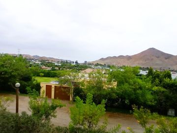 Venta De Casa Con Construccion En Casco Y Piscina En Azpitia, Fundo San Andres, Santa Cruz De Flores Cañete, 2441 M2 Area De Terreno , 570 M2 Area Cos