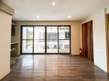 Teachers Village Townhouses Quezon City for Sale! Diliman QC! Nr. Katipunan, UP Town Center