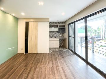 Teachers Village Townhouses Quezon City for Sale! Diliman QC! Nr. Katipunan, UP Town Center
