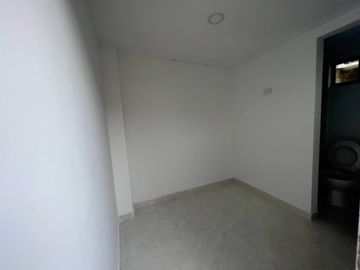SE VENDE CASA DE DOS PISOS, BARRIO CIUDAD JARDÍN, SINCELEJO