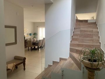 Venta Casa Cumbres Elite Premier Garcia - Monterrey Excepcional MUY BUEN GUSTO Muchos Detalles PRECIOSA Excelentes Acabados EQUIPADA PRIVADA AMENIDADE