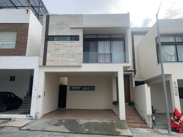 Venta Casa Cumbres Elite Premier Garcia - Monterrey Excepcional MUY BUEN GUSTO Muchos Detalles PRECIOSA Excelentes Acabados EQUIPADA PRIVADA AMENIDADE