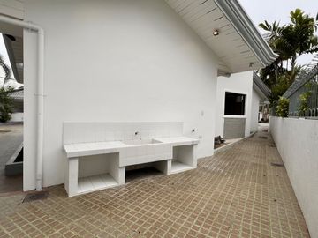 32M BUNGALOW HOUSE AND LOT IN FILINVEST EAST ALONG MARCOS HIGHWAY ANTIPOLO