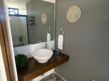 Estrena  Casa en Pueblito Colonial Corregidora $1,830,000 totalmente equipadaa