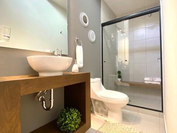 Estrena  Casa en Pueblito Colonial Corregidora $1,830,000 totalmente equipadaa