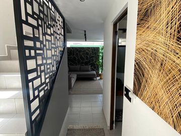 Estrena  Casa en Pueblito Colonial Corregidora $1,830,000 totalmente equipadaa