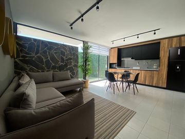 Estrena  Casa en Pueblito Colonial Corregidora $1,830,000 totalmente equipadaa