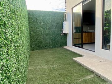 Estrena  Casa en Pueblito Colonial Corregidora $1,830,000 totalmente equipadaa