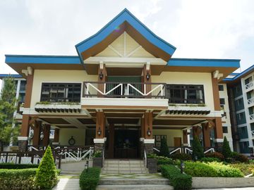 2 BR - Condo w/ Balcony & Dying Cage Pine Suites Tagaytay 15